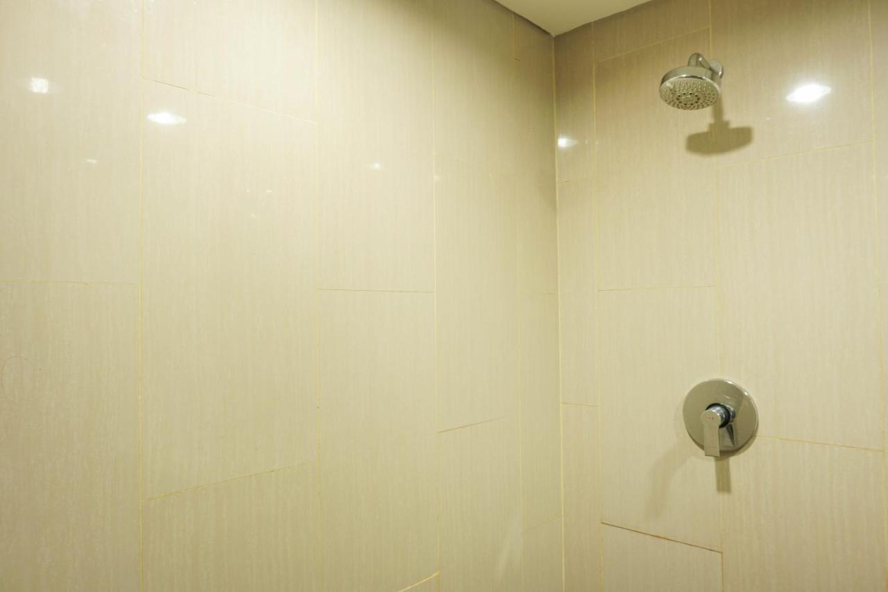 Elegant And Relaxing H By Travelio Pangsapuri Jakarta